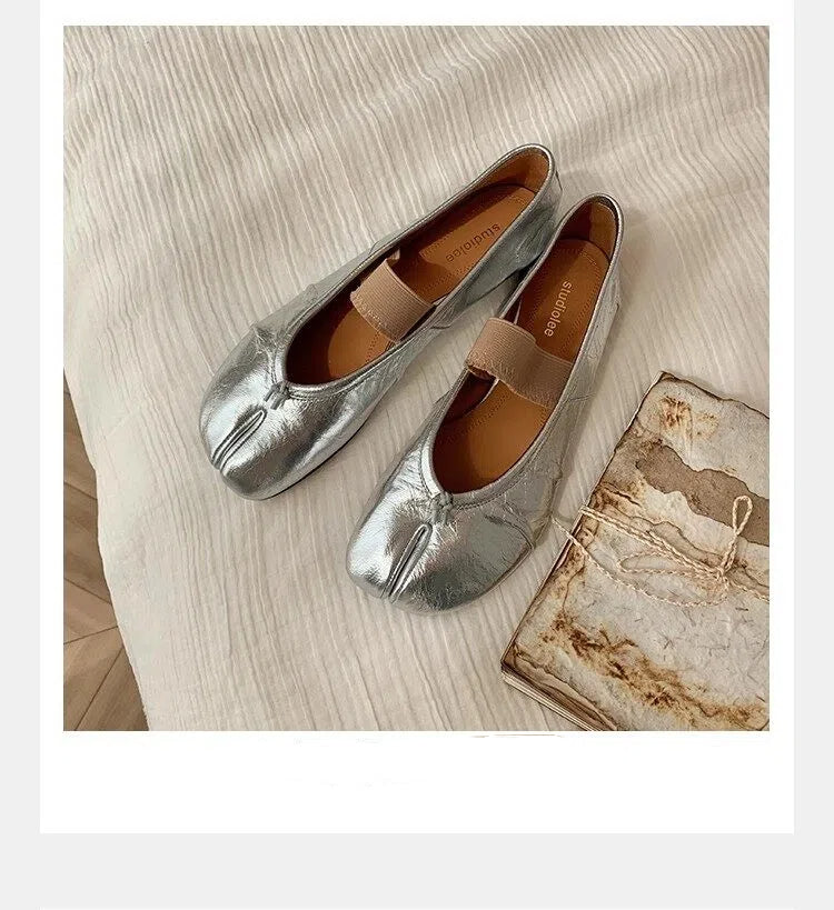 Tabi Elastic Band Mule